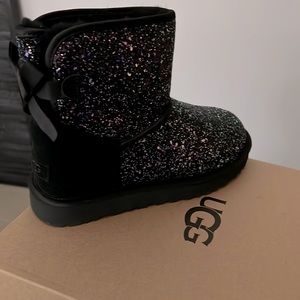 UGG Women's Classic Mini Bow Cosmos Boot 6 $169